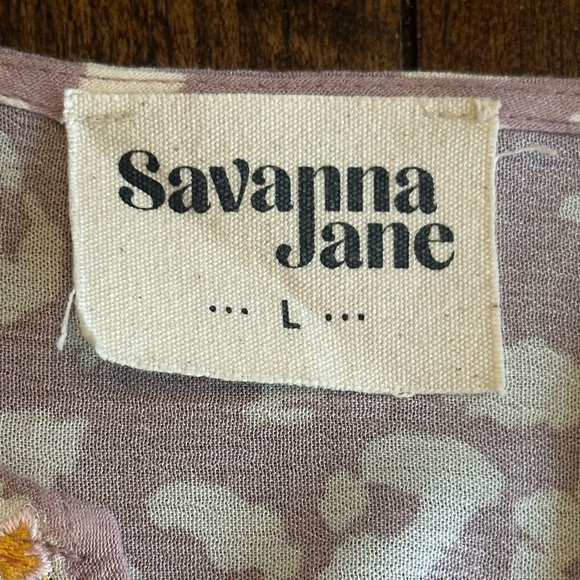 Savanna Jane | Leopard Embroidered Blouse, Lavender, Size L - Picture 5 of 10